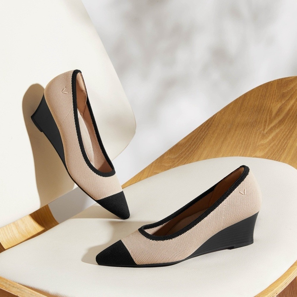VIVAIA Aria Wedge Pro Almond Black Pointed Toe Knit Pumps EU 41.5 US 10